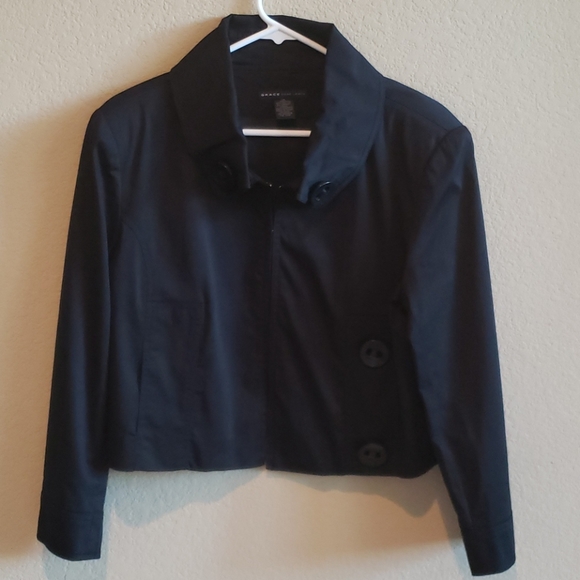 Cropped Jacket - Picture 1 of 8